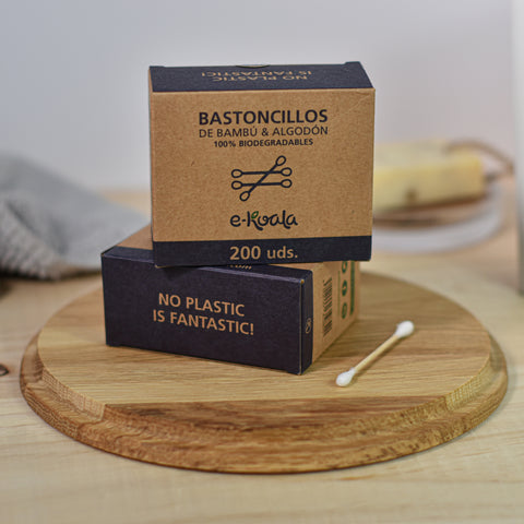 Bastoncillos de bambú y algodón orgánico